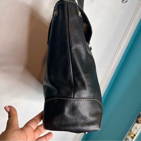 Franklin Covey Black Leather Tote with Silver Hardware - Picture 5 of 10